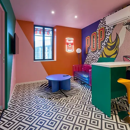 شقة La Orange - Pop'art - Proche Cite Medievale Et Centre A Pied قرقشونه