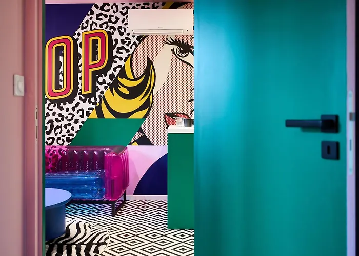 Apartament La Orange - Pop'art - Proche Cite Medievale Et Centre A Pied Carcassonne