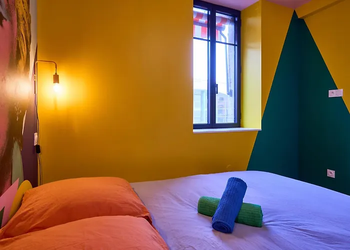 La Orange - Pop'art - Proche Cite Medievale Et Centre A Pied Apartament *